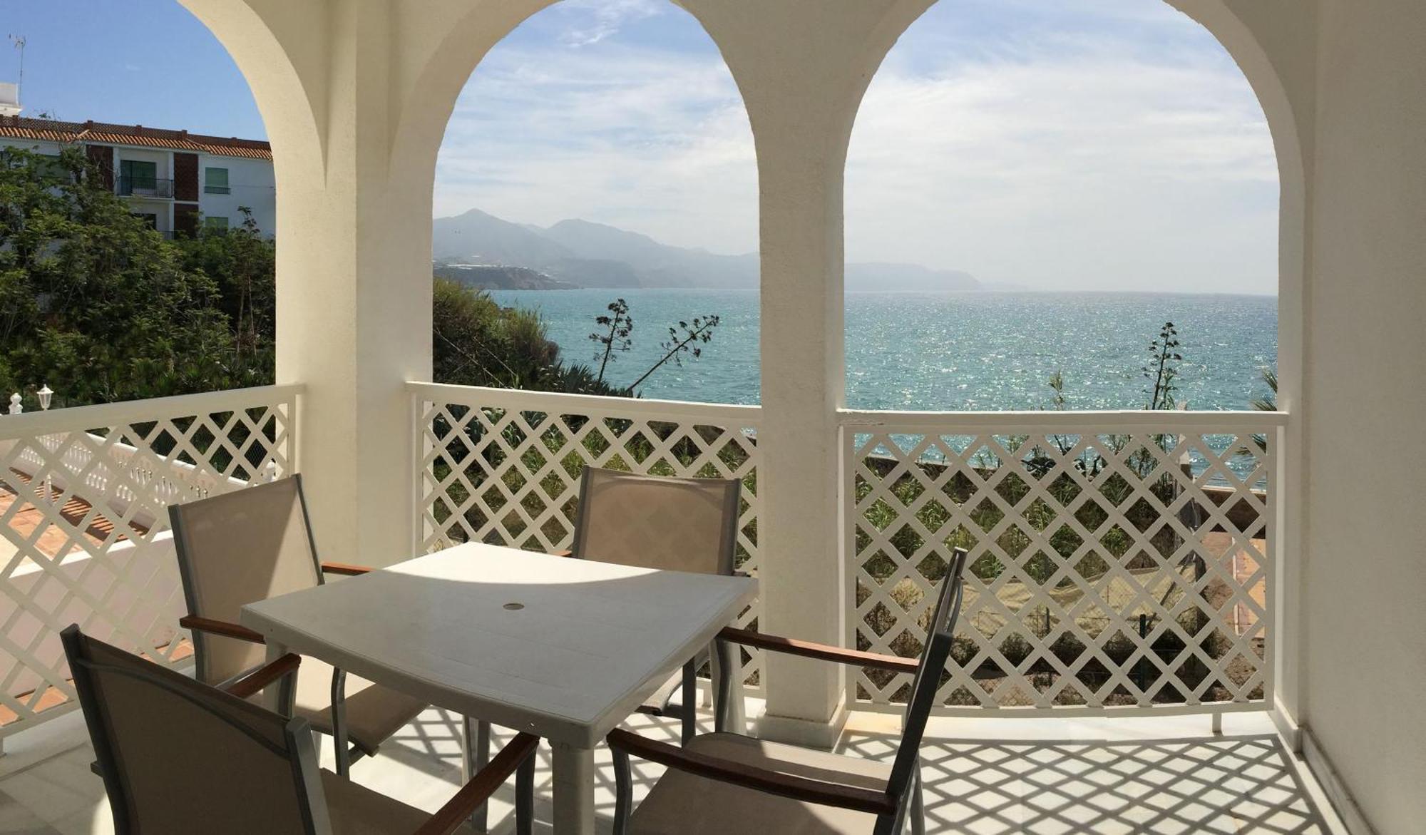 Fuentes De Nerja Lägenhet Exteriör bild