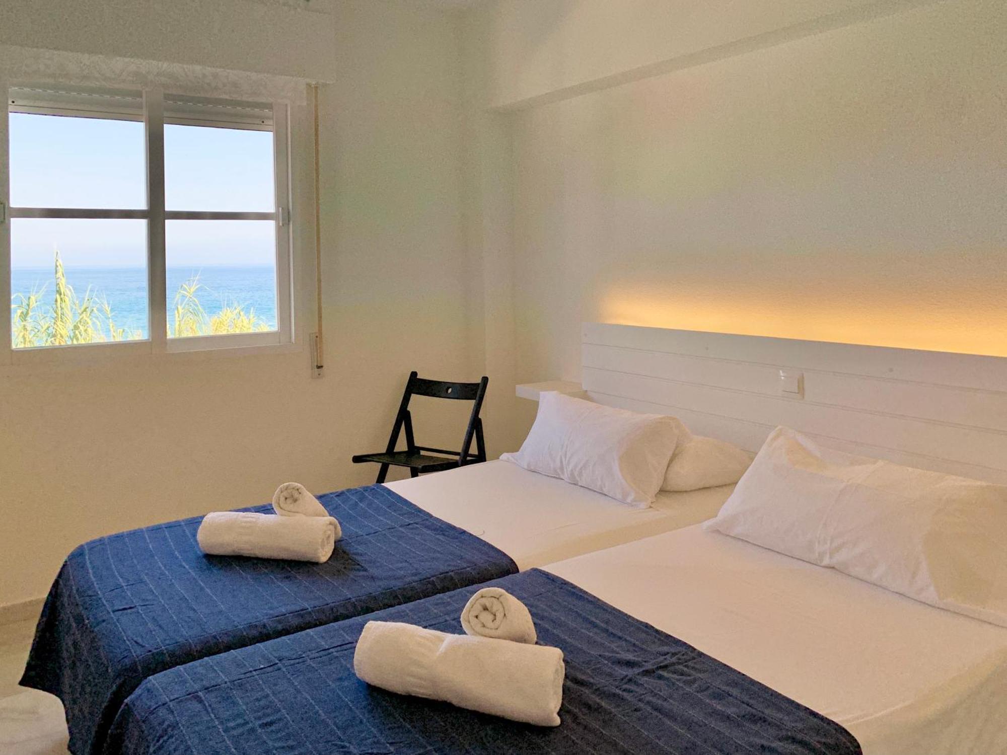 Fuentes De Nerja Lägenhet Exteriör bild